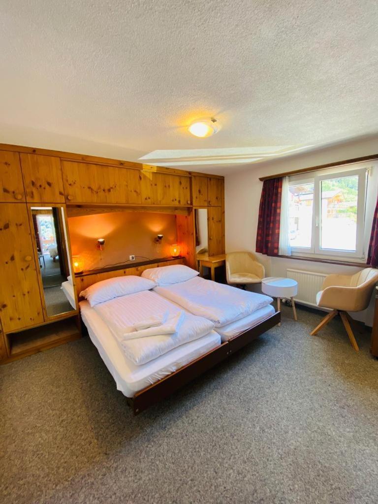 קלוסטר Hotel Old Jnn מראה חיצוני תמונה