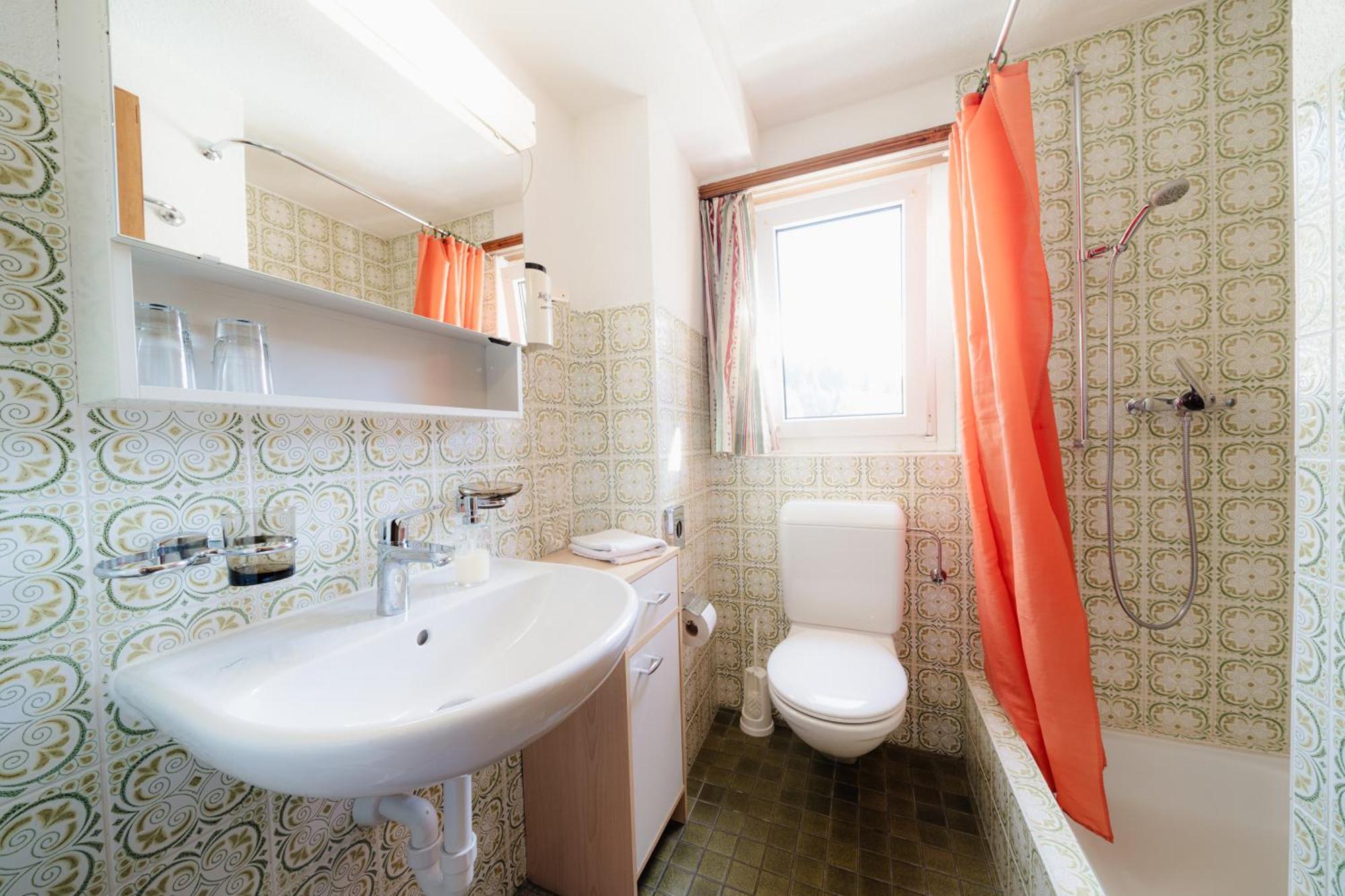 קלוסטר Hotel Old Jnn מראה חיצוני תמונה