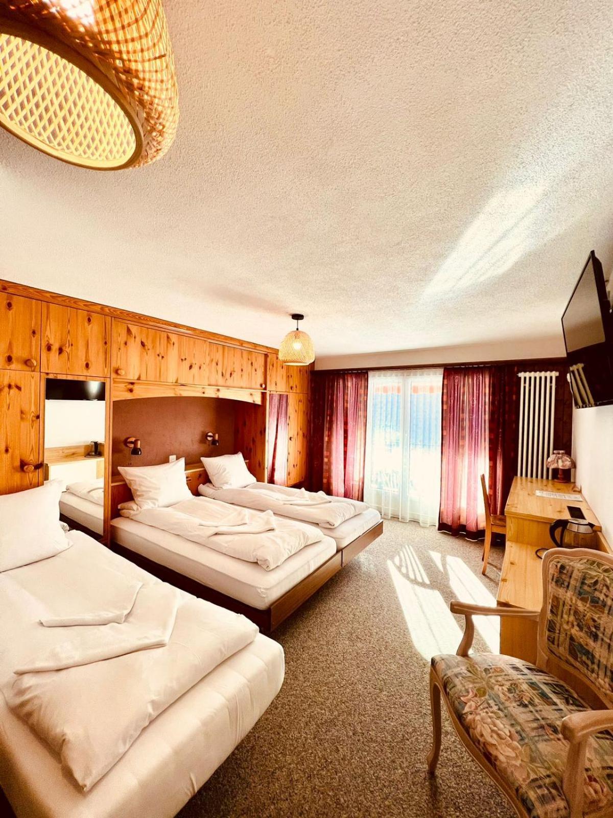 קלוסטר Hotel Old Jnn מראה חיצוני תמונה
